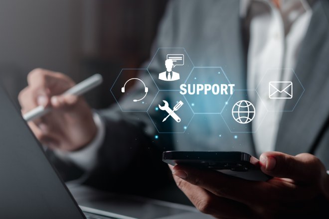 Technical Support Concept. Automation, Software, Process Technology, Customer Support Services.